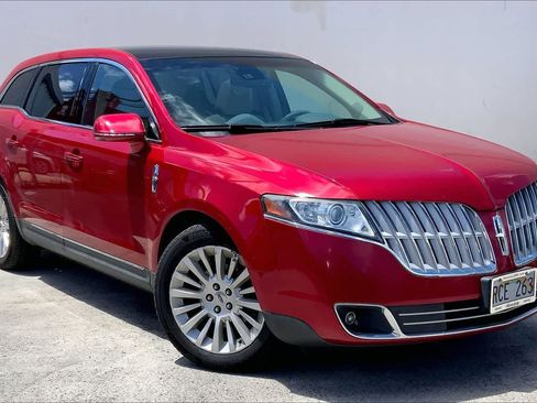 Used 2010 Lincoln MKT 2WD image 20