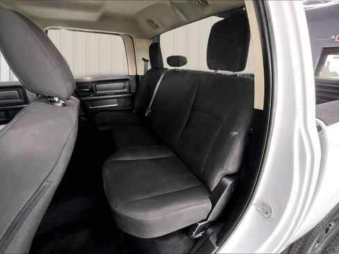 Used 2019 RAM 1500 Express w/ Wheel & Sound Group image 21