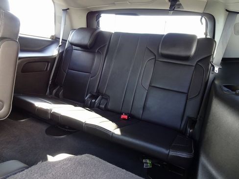 Used 2019 GMC Yukon Denali w/ Denali Ultimate Package image 17