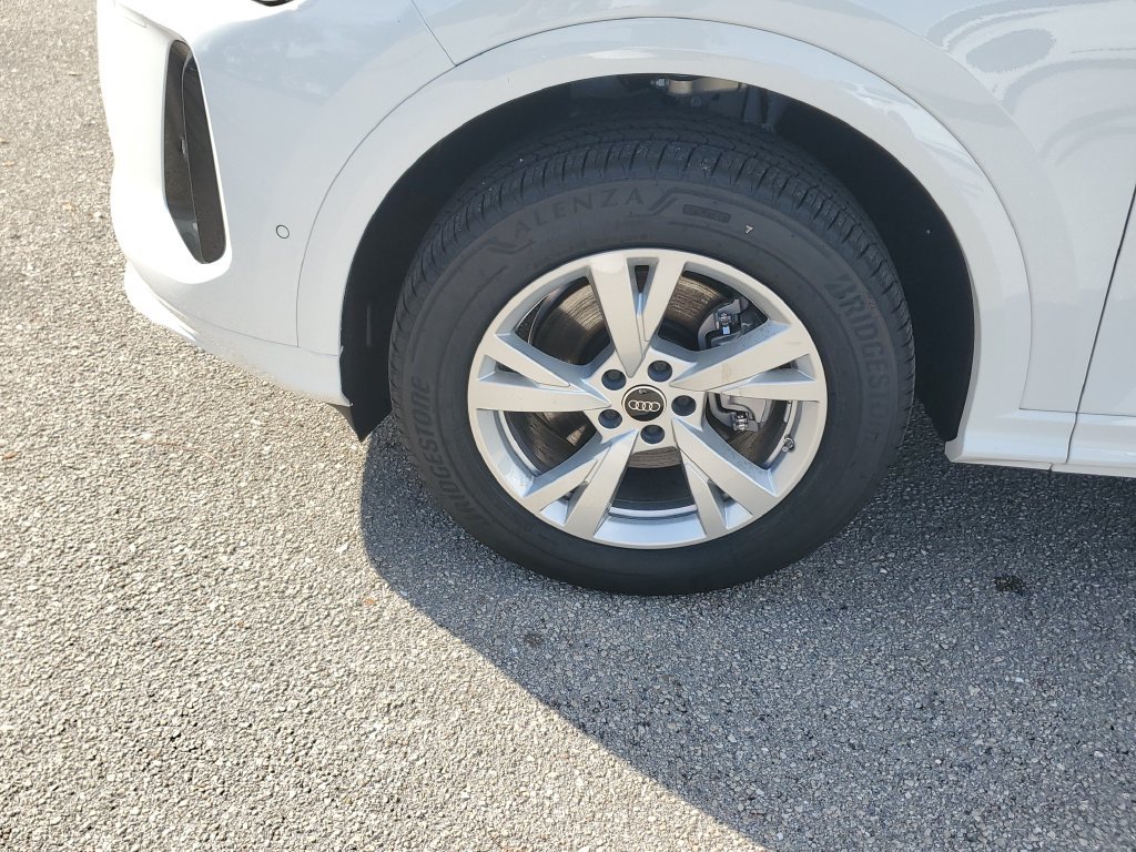 New 2026 Audi Q5 Premium AWD/4WD image 13