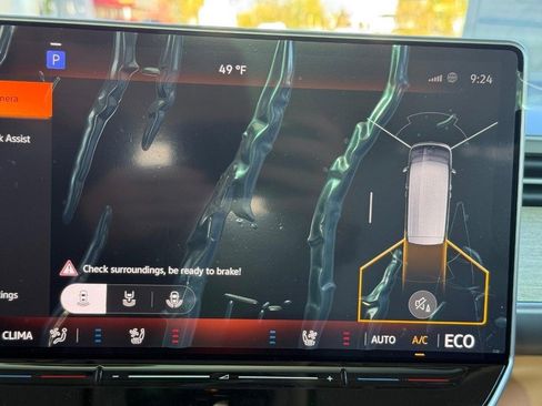 New 2025 Volkswagen ID. Buzz Pro S Plus image 15