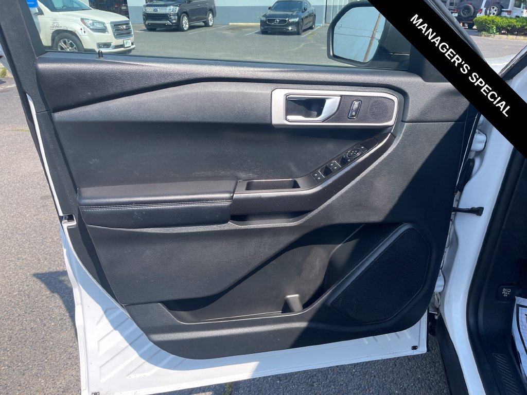Used 2021 Ford Explorer 4WD image 12