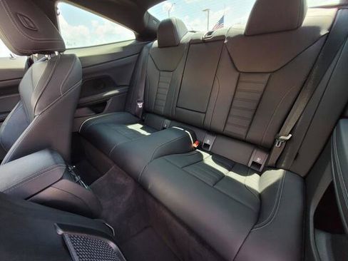 Used 2022 BMW 430i Coupe w/ M Sport Package image 31