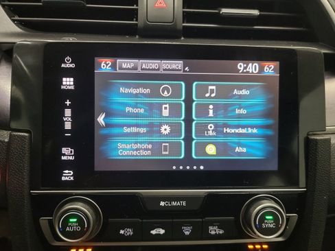 Used 2016 Honda Civic Touring image 22