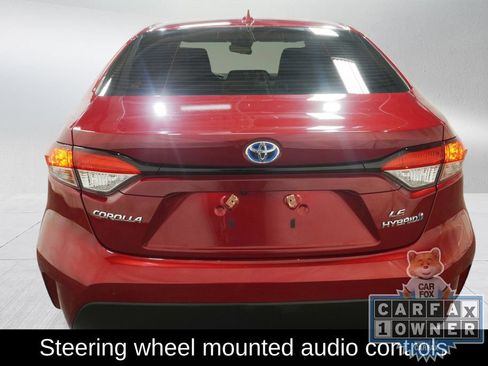 Used 2024 Toyota Corolla LE w/ LE Convenience Package FWD image 7