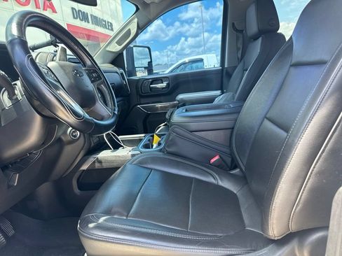 Used 2020 Chevrolet Silverado 2500 LTZ w/ LTZ Plus Package RWD image 11