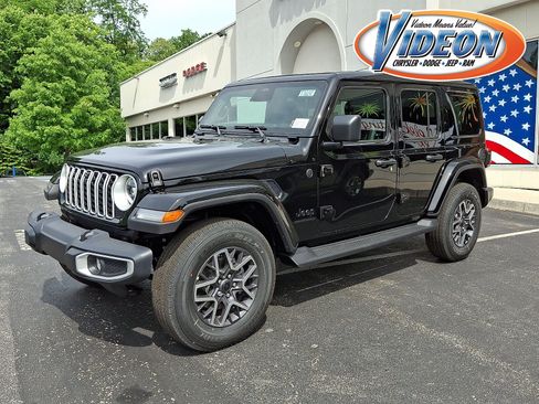 New 2026 Jeep Wrangler Unlimited Sahara AWD/4WD image 1