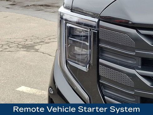 Used 2023 GMC Sierra 1500 Pro w/ Graphite Edition image 13