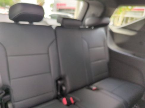 Used 2026 Chevrolet Traverse LT w/ Sun and Wheel Package FWD image 19