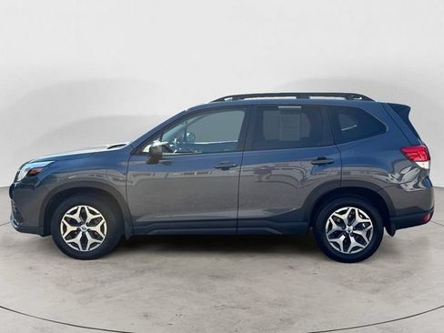 Certified 2024 Subaru Forester Premium AWD/4WD image 8