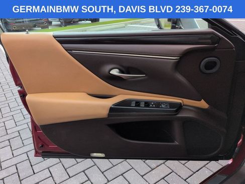 Used 2020 Lexus ES 350 w/ Accessory Package FWD image 28