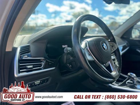 Used 2021 BMW X7 xDrive40i w/ Executive Package image 7