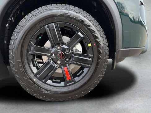 New 2026 Nissan Rogue SV AWD/4WD image 12