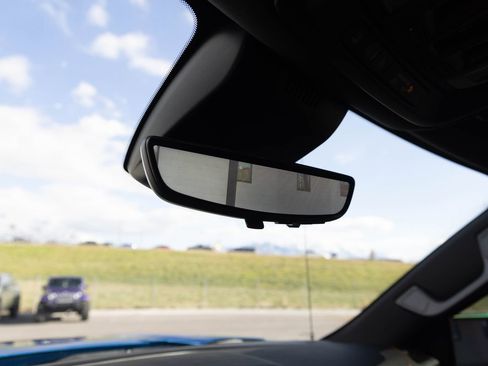 Used 2024 GMC Sierra 1500 AT4 w/ Technology Package image 12