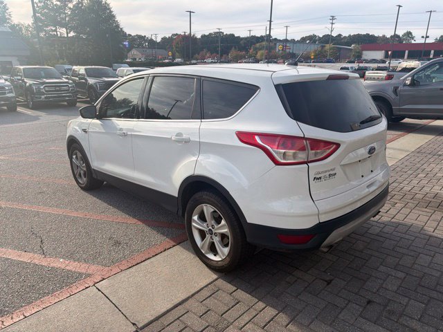 Used 2016 Ford Escape SE FWD image 3