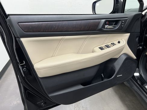 Used 2019 Subaru Outback 2.5i Limited w/ Popular Package #2 image 26