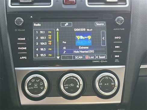 Used 2016 Subaru Crosstrek 2.0i Limited image 15