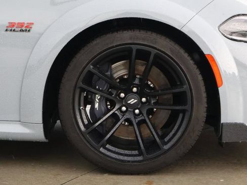 Used 2022 Dodge Charger Scat Pack RWD image 8