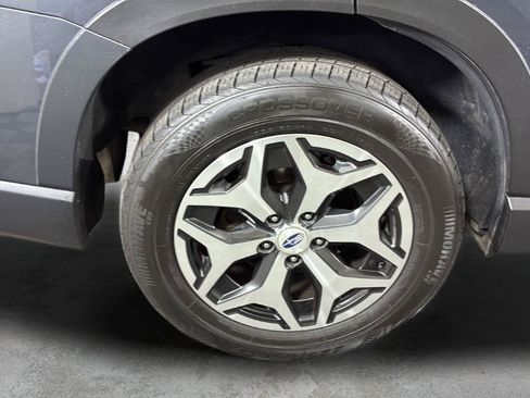 Used 2022 Subaru Forester Premium AWD/4WD image 14