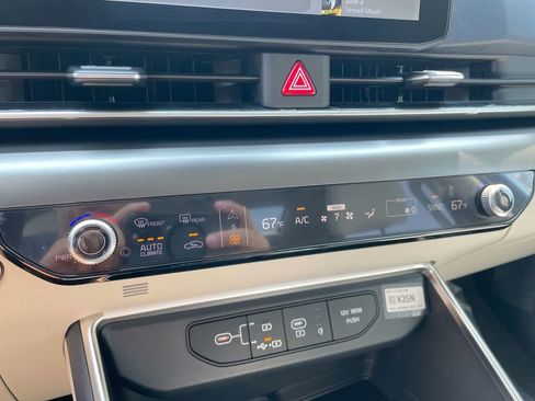 New 2026 Kia Carnival SX w/ SX Dark Edition Package image 46