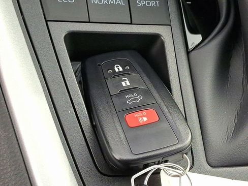 New 2025 Toyota RAV4 XLE w/ Convenience Package image 14