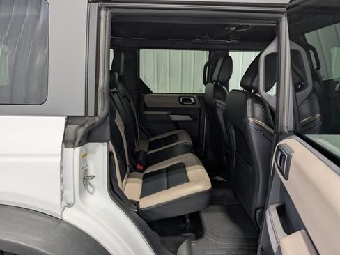 Used 2023 Ford Bronco Wildtrak AWD/4WD image 26