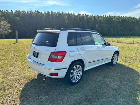 Used 2012 Mercedes-Benz GLK 350 4MATIC image 4