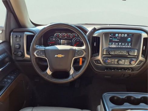 Used 2018 Chevrolet Silverado 1500 LTZ w/ Sport Package AWD/4WD image 4