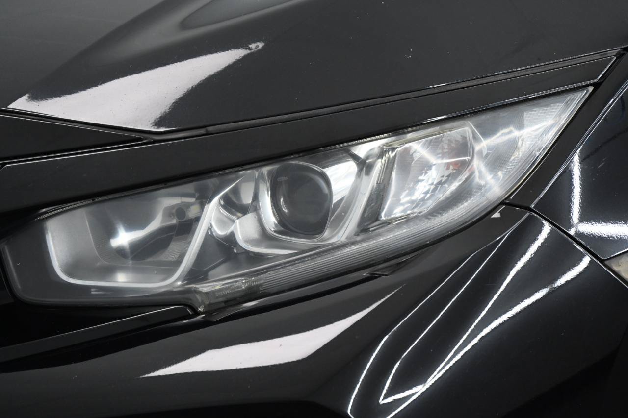 Used 2018 Honda Civic Si image 8