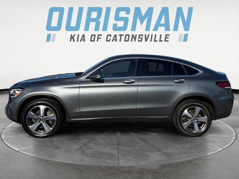 Used 2022 Mercedes-Benz GLC 300 4MATIC Coupe image 3