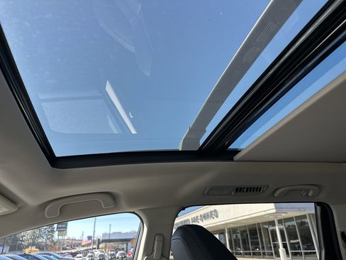 Used 2024 Subaru Ascent Touring image 25