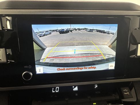 Used 2025 Toyota Tundra SR5 w/ SR5 Convenience Package AWD/4WD image 22