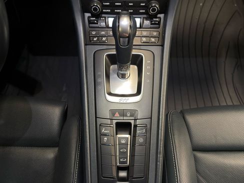 Used 2017 Porsche 911 Turbo S AWD/4WD image 20