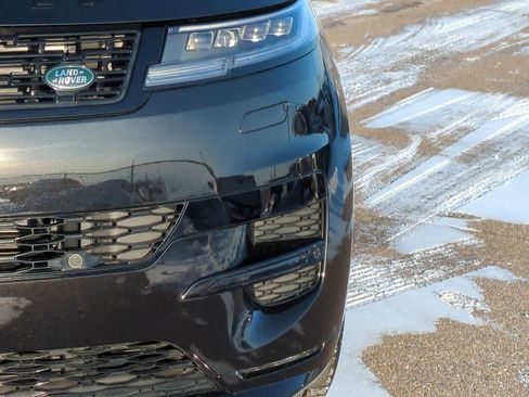 Certified 2025 Land Rover Range Rover Sport Dynamic SE image 10