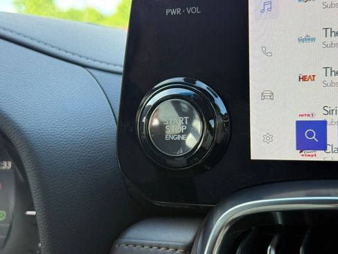 Used 2024 Lexus LX 600 4WD w/ Luxury Package image 28
