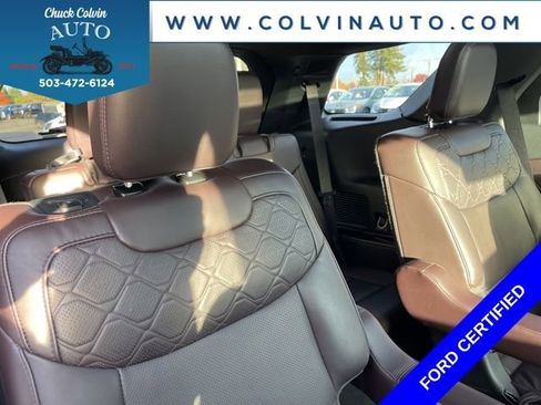 Certified 2025 Ford Explorer Platinum w/ LUX Leather Package image 21