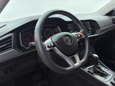 Used 2019 Volkswagen Jetta S FWD image 22
