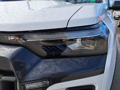 Used 2023 Chevrolet Colorado LT w/ LT Convenience Package III image 6