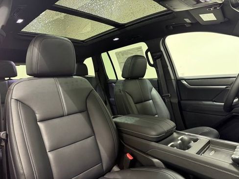 New 2026 GMC Acadia Elevation w/ Black Edition image 31