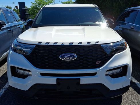 Used 2021 Ford Explorer ST w/ Equipment Group 401A AWD/4WD image 2