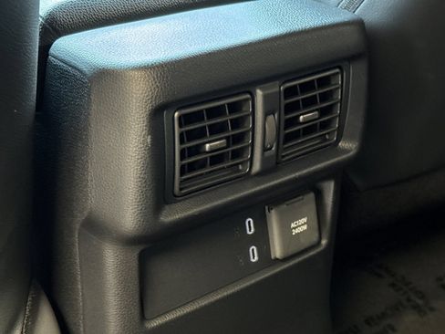 Certified 2025 Toyota 4Runner TRD Off-Road Premium AWD/4WD image 16
