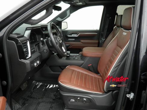 Used 2023 GMC Sierra 1500 Denali Ultimate image 17