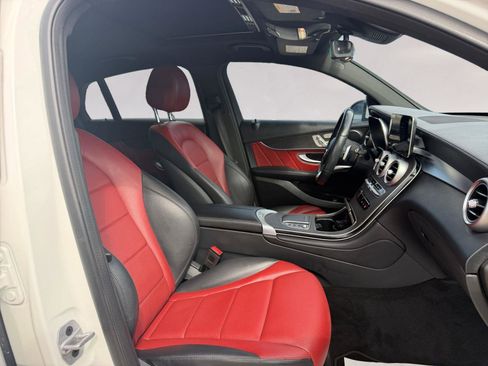 Used 2022 Mercedes-Benz GLC 300 4MATIC Coupe image 15