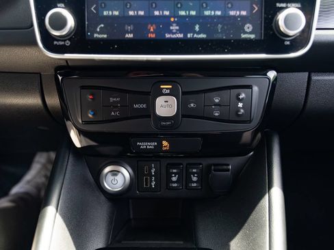 Used 2025 Nissan Leaf SV Plus FWD image 17