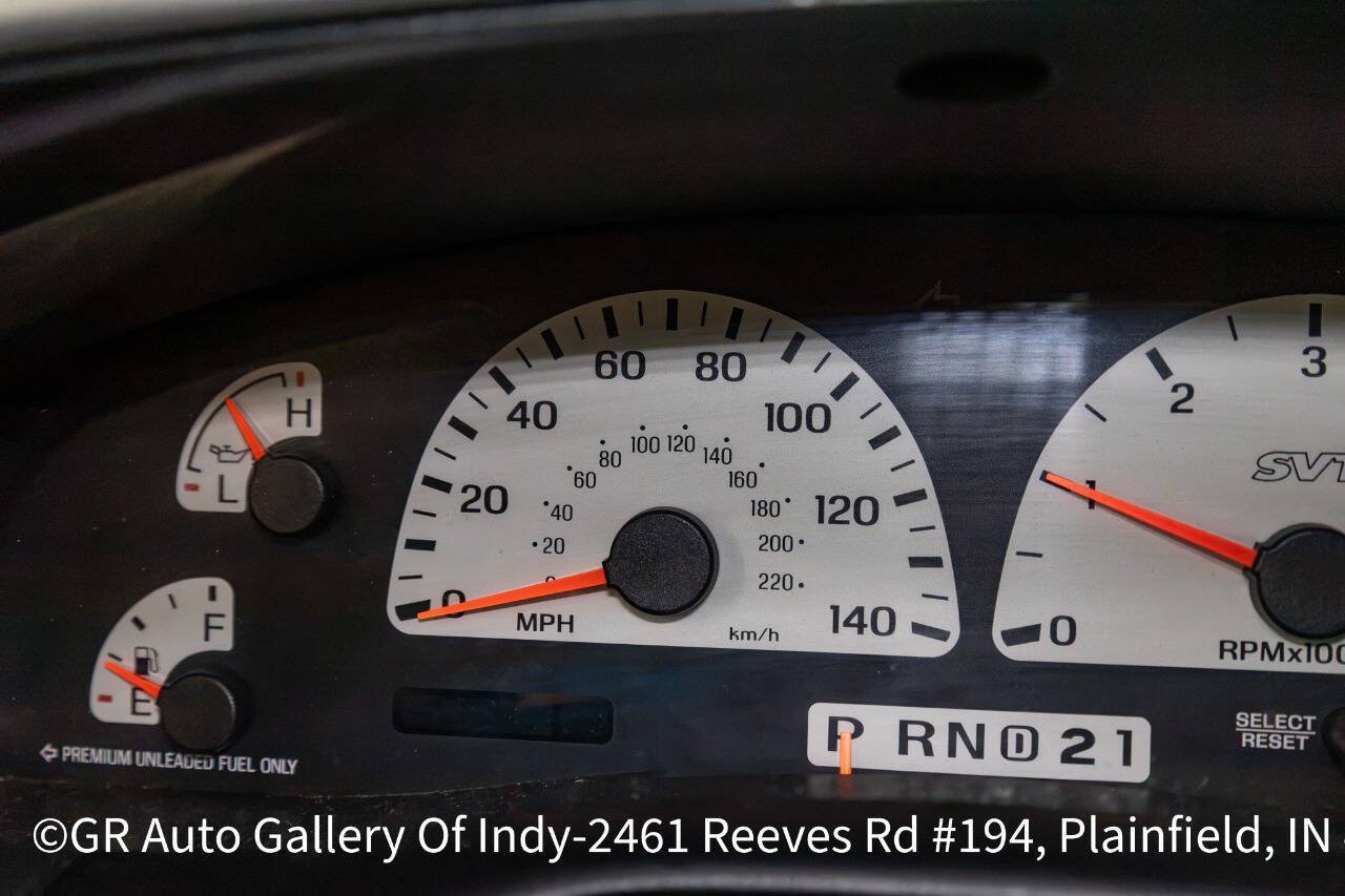 Used 2001 Ford F150 Lightning RWD image 13