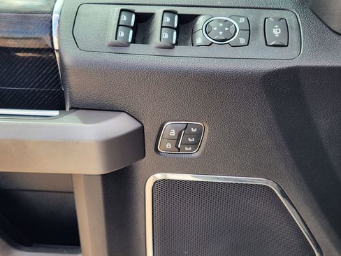 Used 2021 Ford F250 Platinum w/ Tremor Off-Road Package image 23