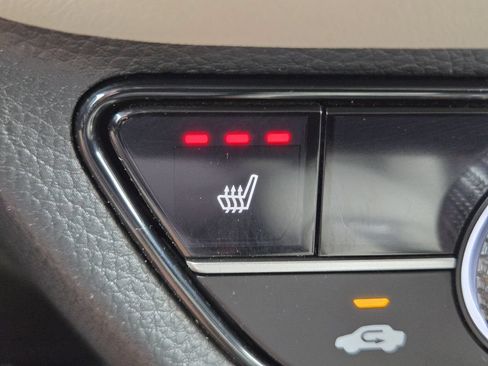 Certified 2024 Honda HR-V EX-L image 27
