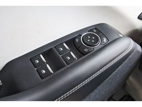 Used 2025 Ford Mustang Mach-E Premium RWD image 19