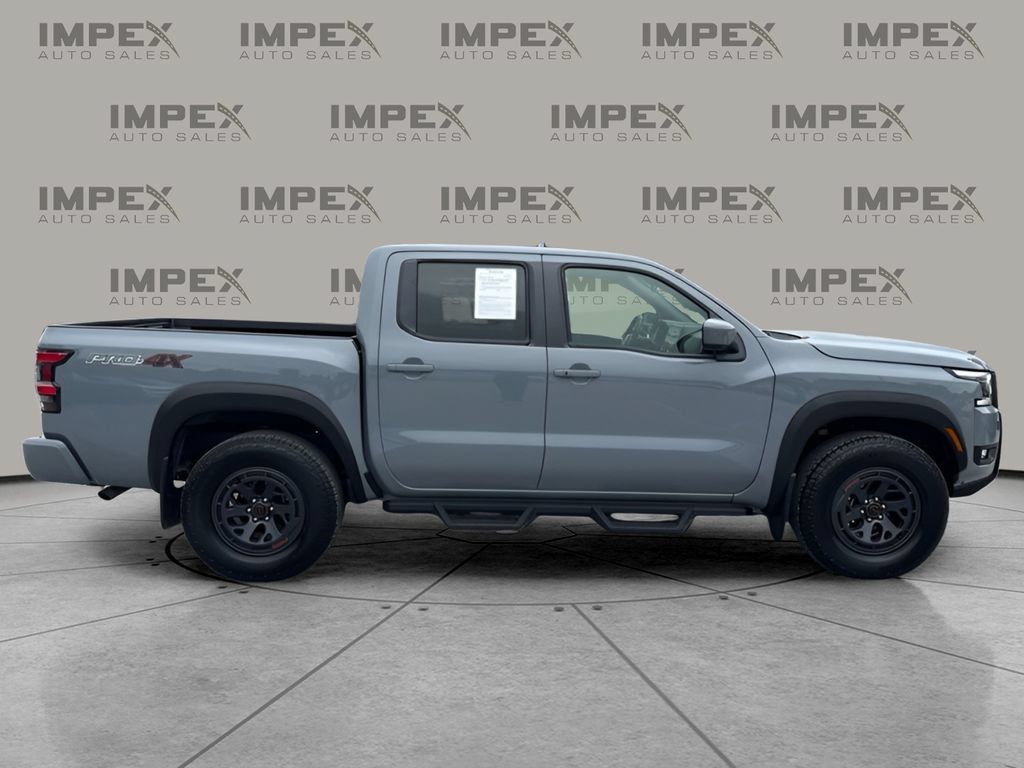 Used 2025 Nissan Frontier PRO-4X AWD/4WD image 6