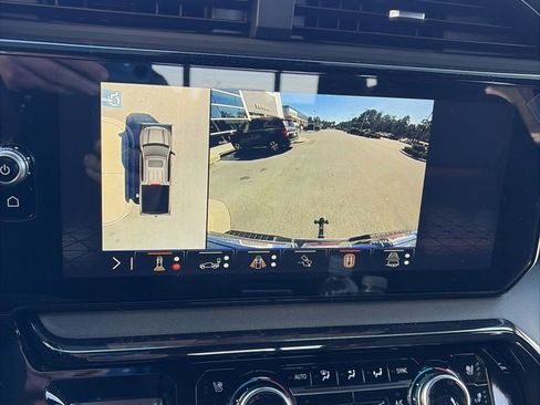 Used 2026 GMC Sierra 1500 AT4 w/ AT4 Premium Package image 8